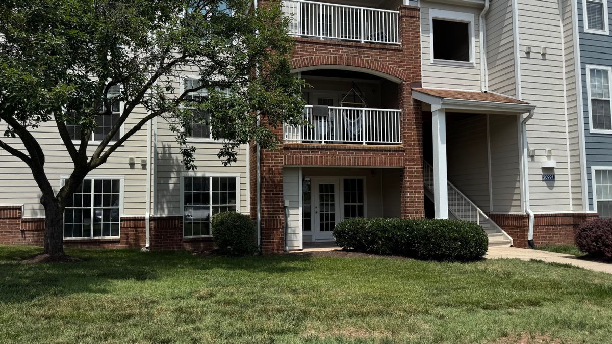 Building Photo - 20991 Timber Ridge Terrace