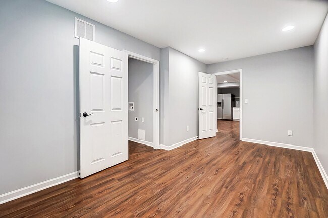 Building Photo - (Coming Soon) Beautiful Remodeled  Home in Historic Wilmore.