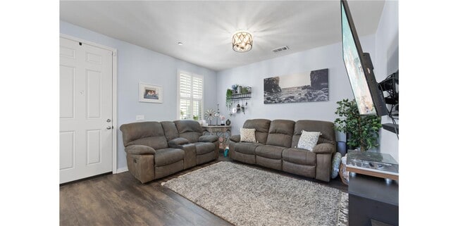 Building Photo - 524 Turnstone Ln