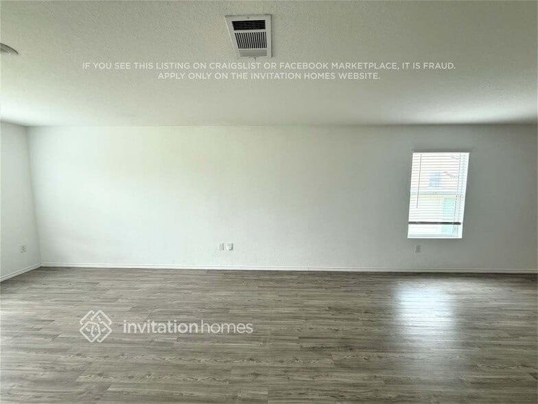 Building Photo - 6635 Scarecrow Wy