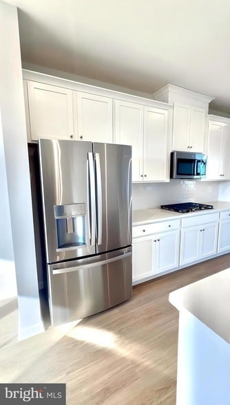 Building Photo - 3511 St Robin Ln