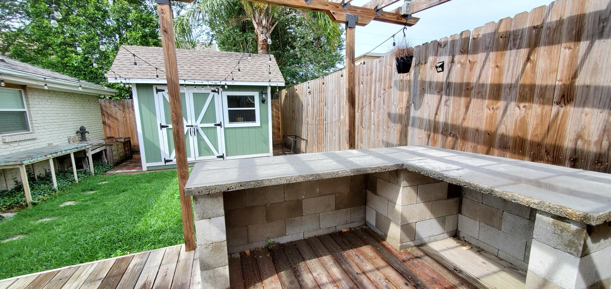 Backyard - 117 12th St