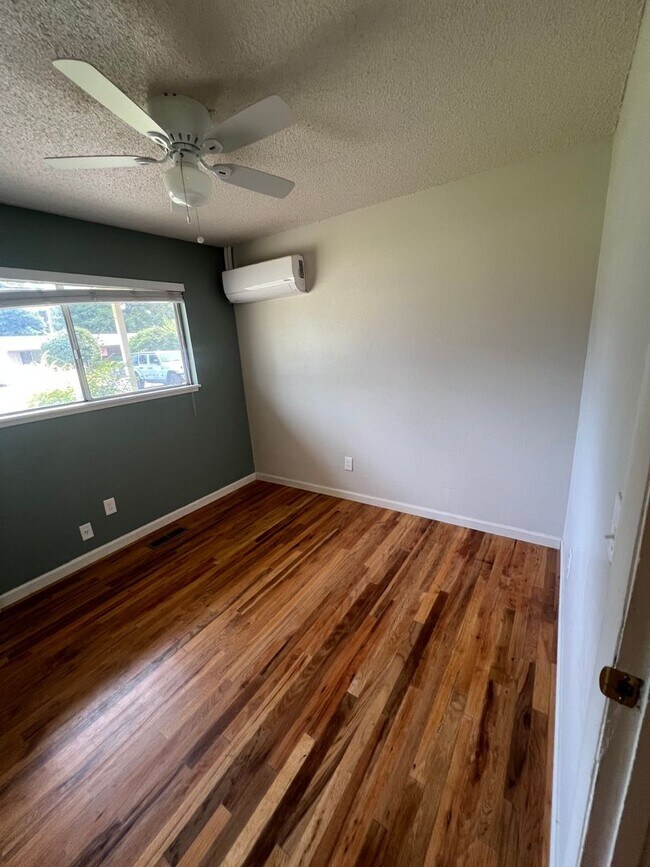 Building Photo - Durham 3 bedroom 2 bath Home, MOVE IN SPEC...