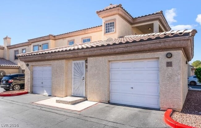 Building Photo - 3609 Pintadas St
