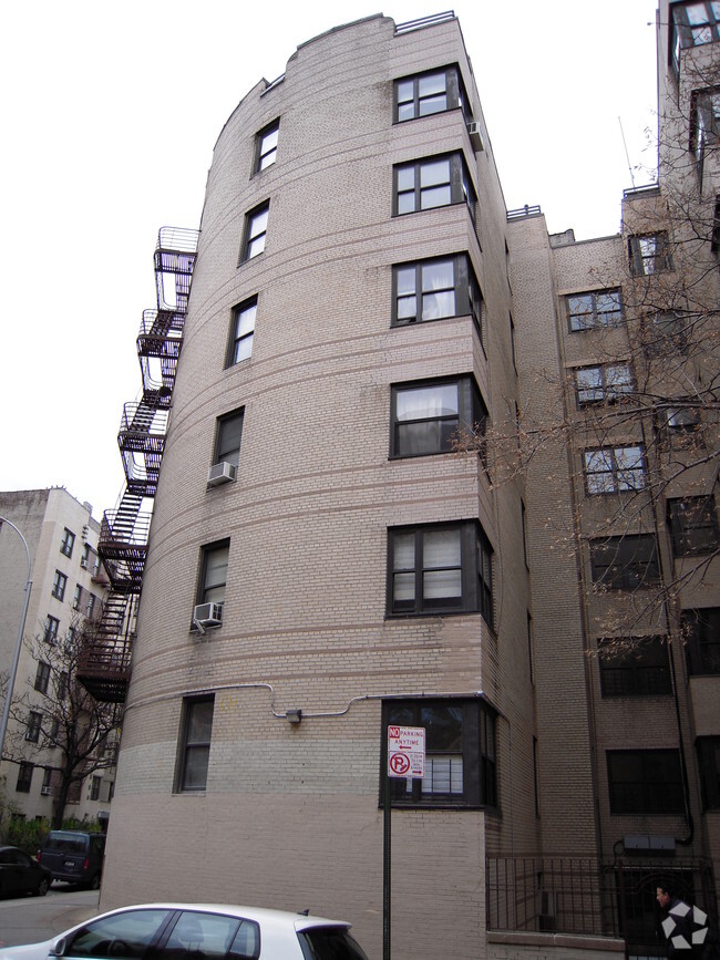 Building Photo - 725 West 184th Street