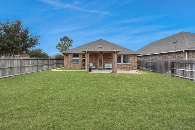 Building Photo - 8806 Chapada Highlands Dr