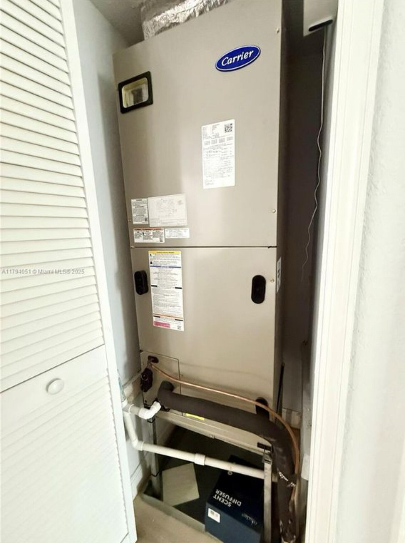 Ac closet - 1481 SE 25th Ter