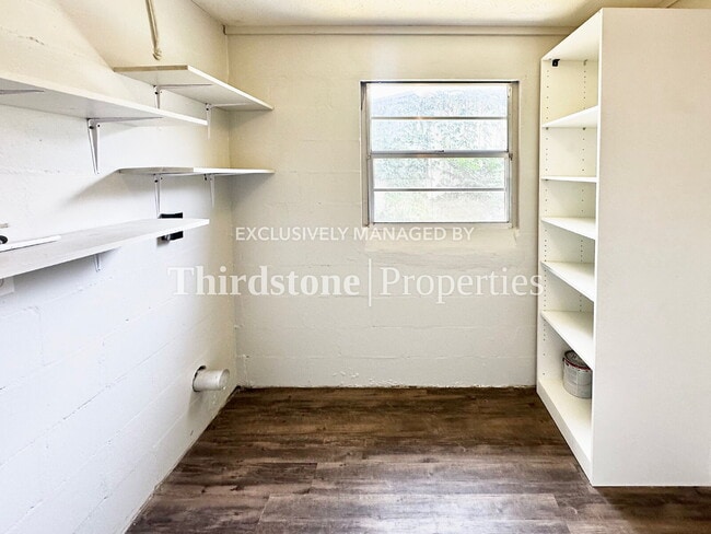 Building Photo - 4516 Key Woodley Dr S