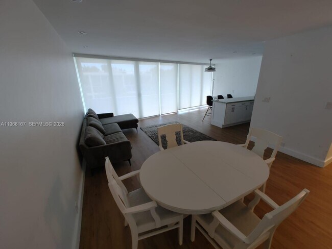 Building Photo - 10210 Collins Ave