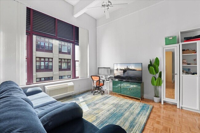 Building Photo - 1500 Hudson St