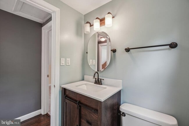 Building Photo - 4006 Dubois Ct