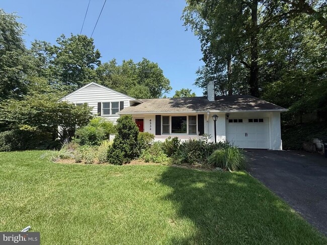 Building Photo - 6534 Jay Miller Dr