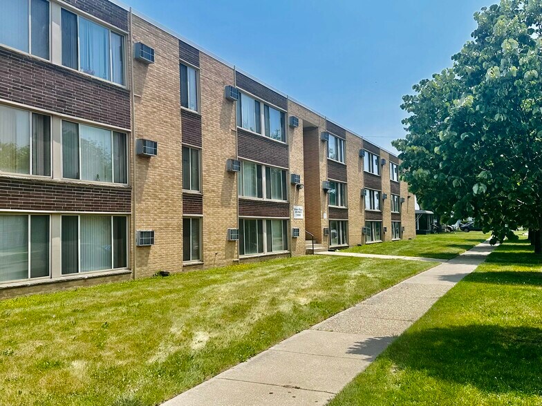 Belmont Manor Apts 20485 Goddard St Detroit MI 48234 Apartment Finder