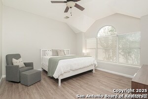 Building Photo - 933 Forest Ridge Pkwy