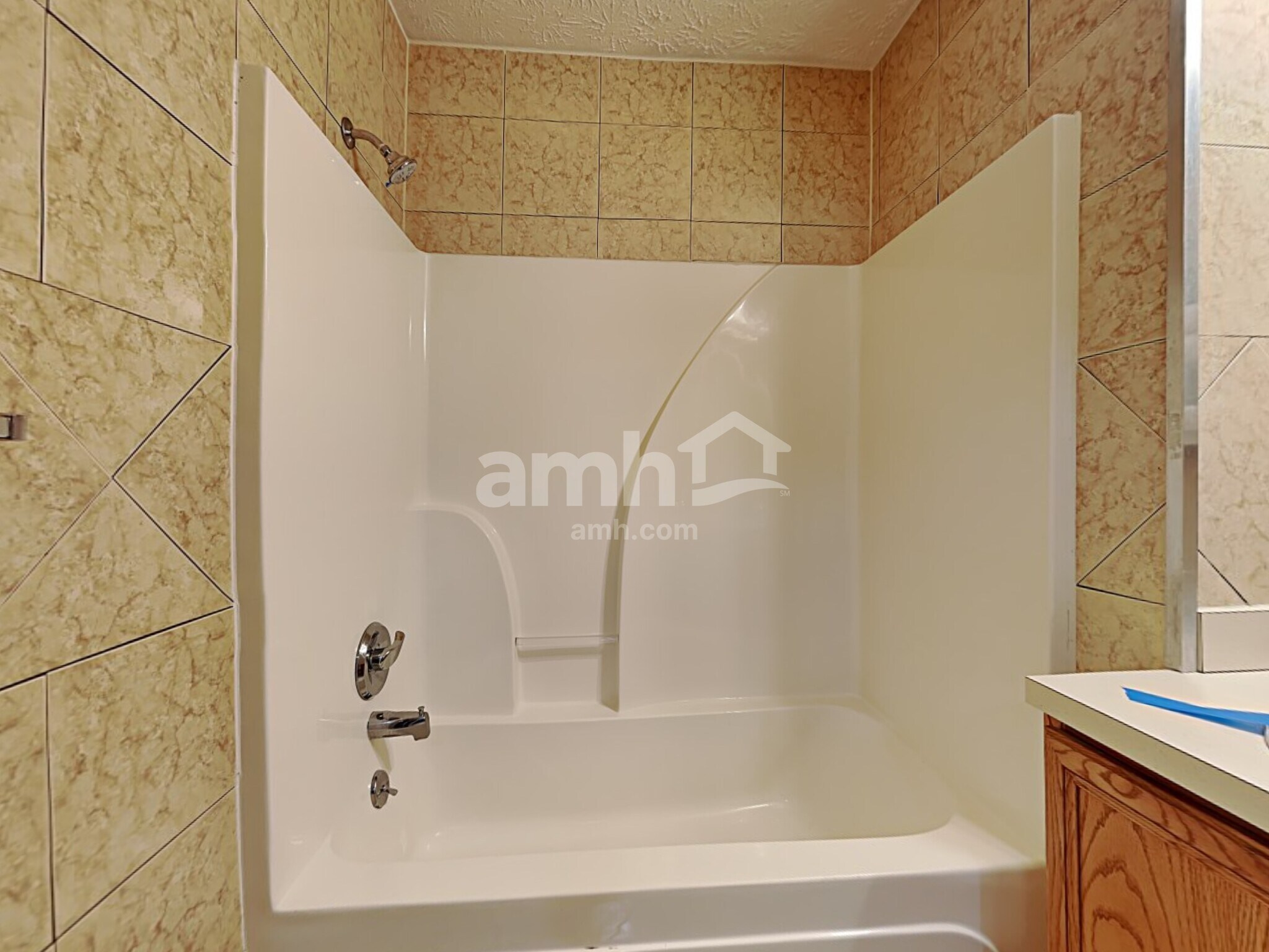 Building Photo - 3725 Waterbridge Ln