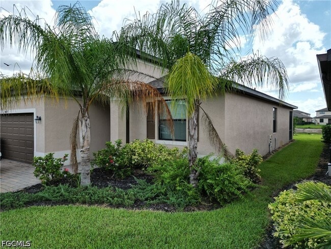 Building Photo - 14499 Cantabria Dr