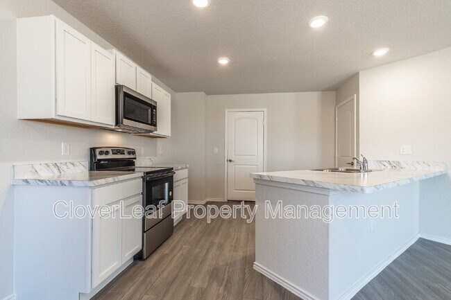 Building Photo - 1507 Middlecoff Ter