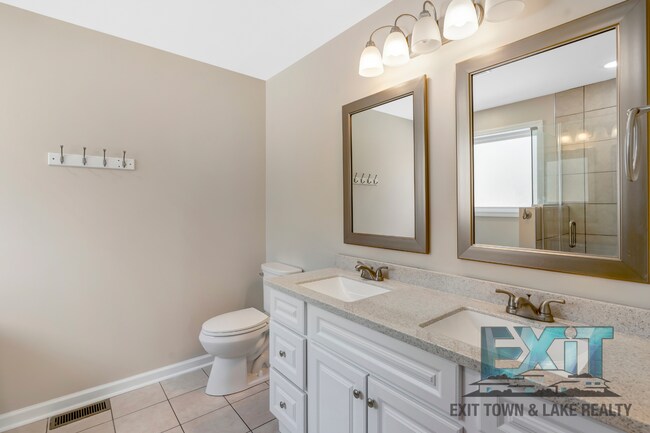 Building Photo - 3BR Home in Colleen’s Cove with Boat Slip