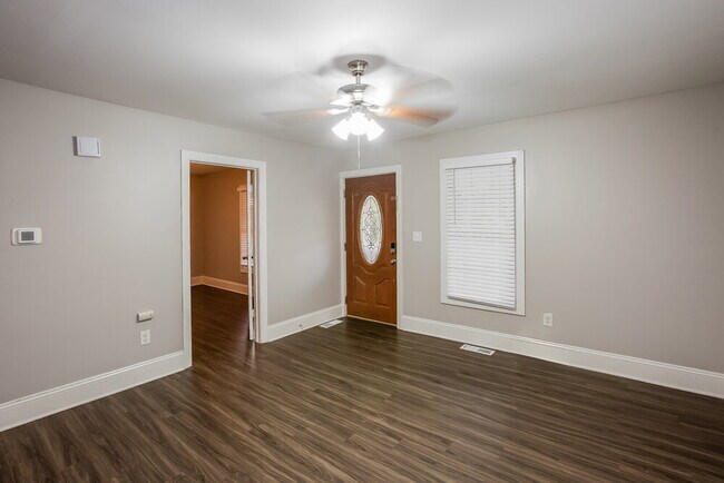 Building Photo - 308 Prince St