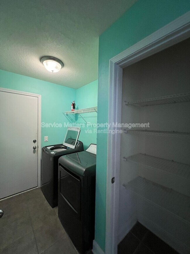 Building Photo - 6175 Chester Dr