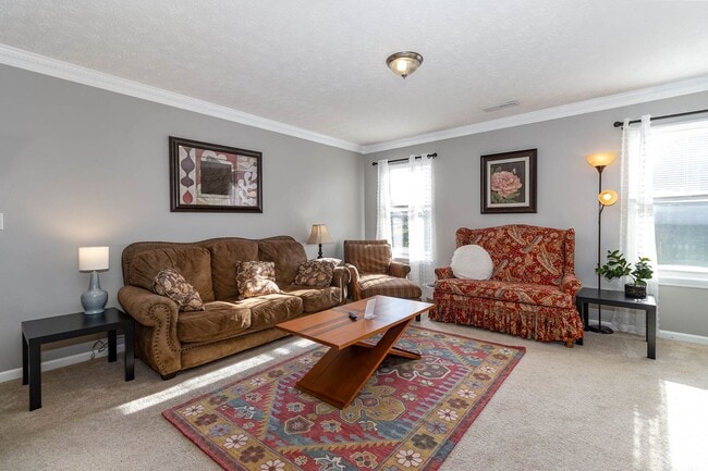 Building Photo - 130 Overbrook Ct