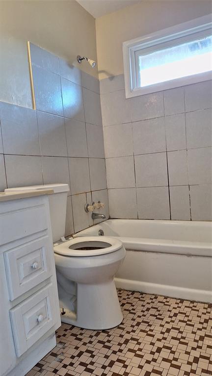 Building Photo - 3827 Harrison Rd