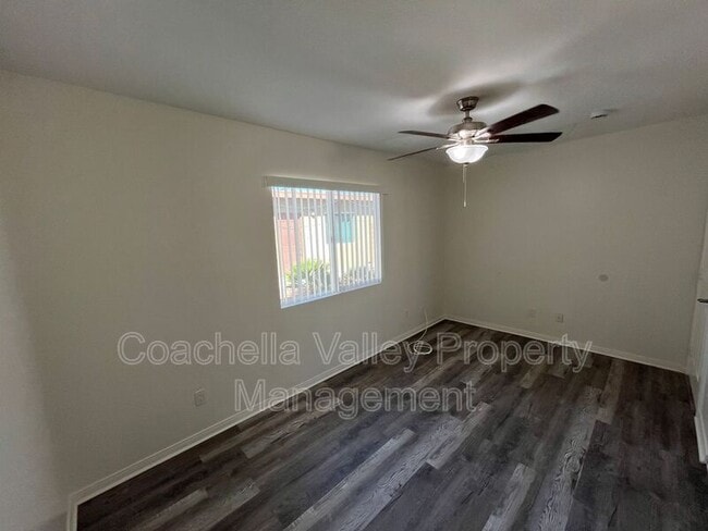 Building Photo - 422 Rosa Parks Rd