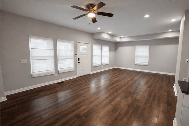 Building Photo - 1366 Cole St