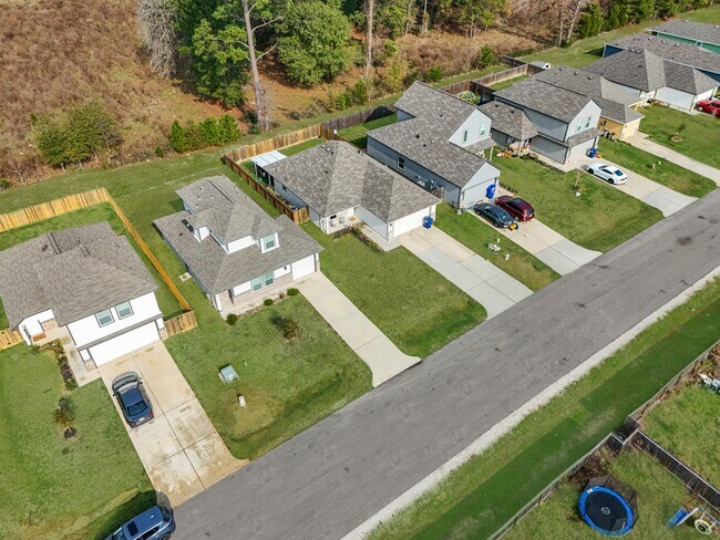 Building Photo - 12998 Sorrento Bay Dr