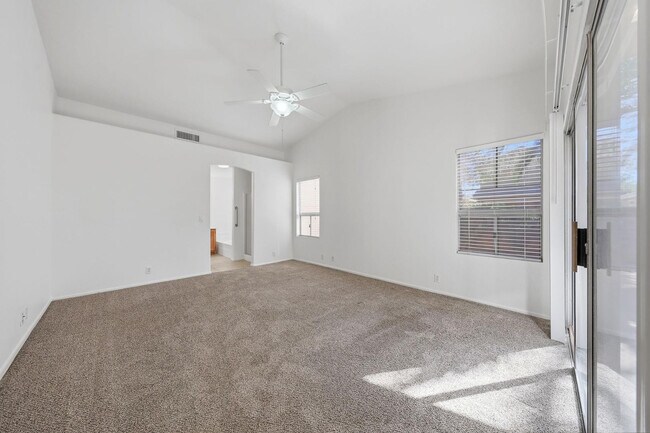 Building Photo - 18837 N 43rd Pl