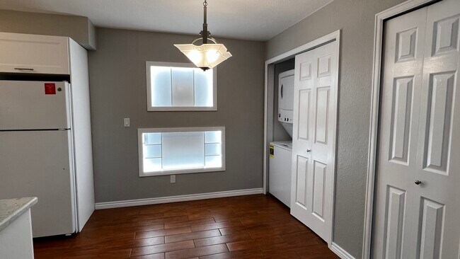 Building Photo - 12057 E Harvard Ave