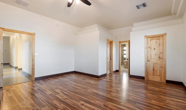 Building Photo - 28301 N 154th St