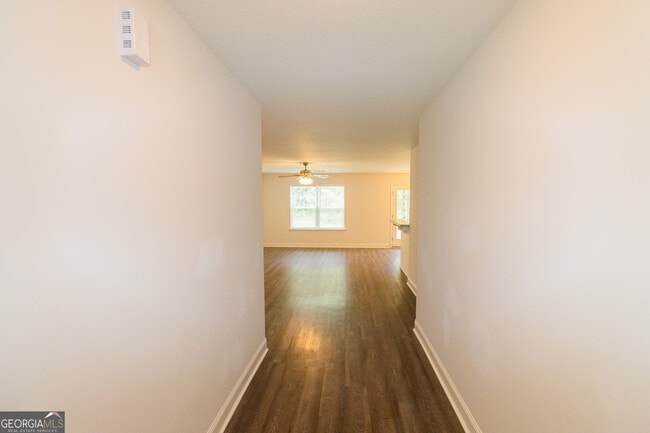 Building Photo - 137 Bull Bay Dr