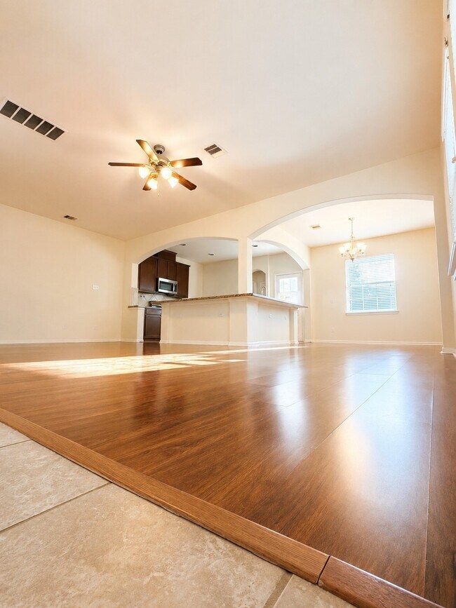 Building Photo - 8327 Lamond Ln