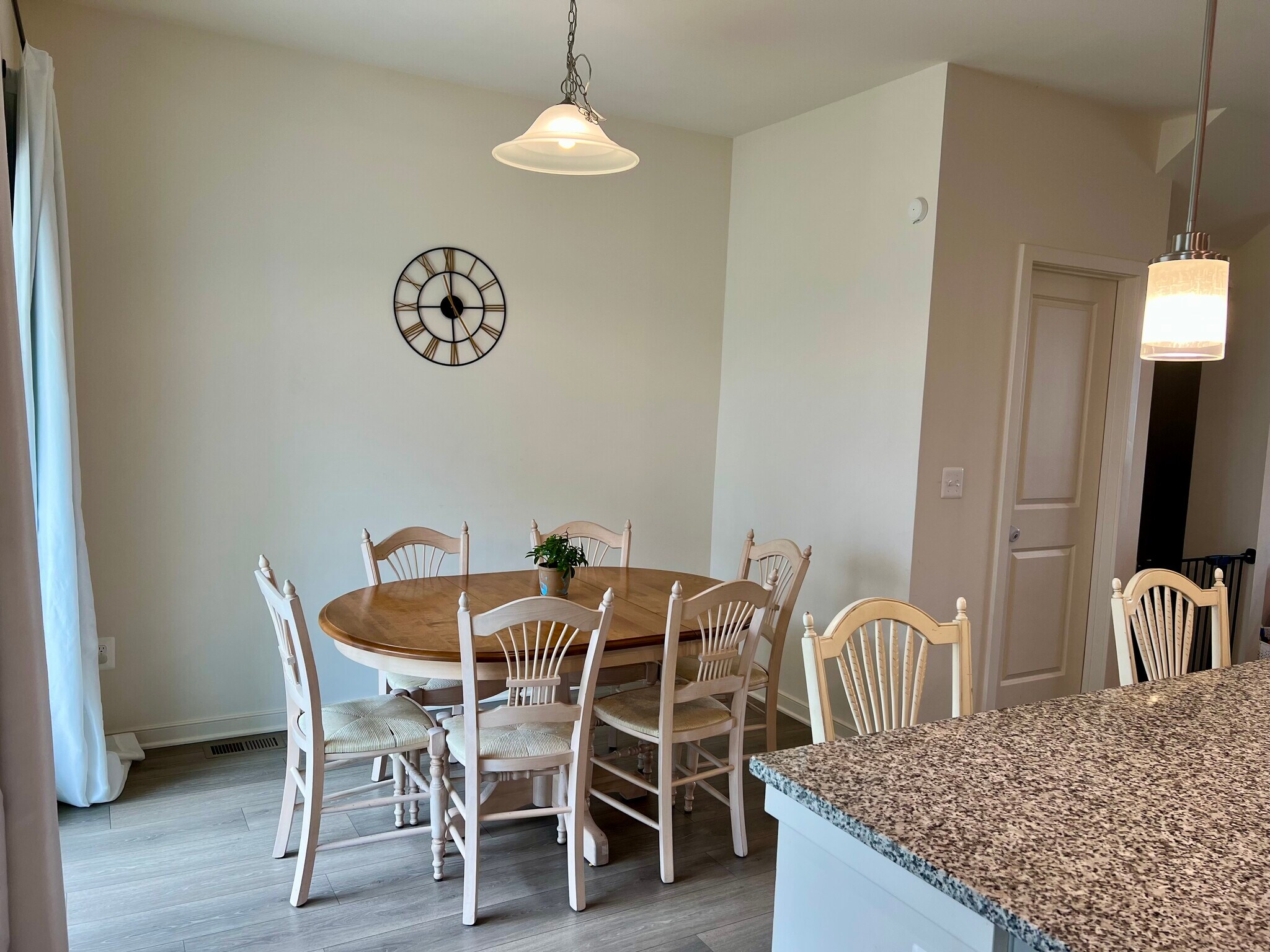 Building Photo - 303 Barnwell Dr