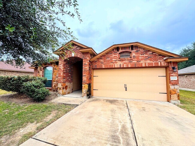 Primary Photo - 6908 Golden Oak Ln