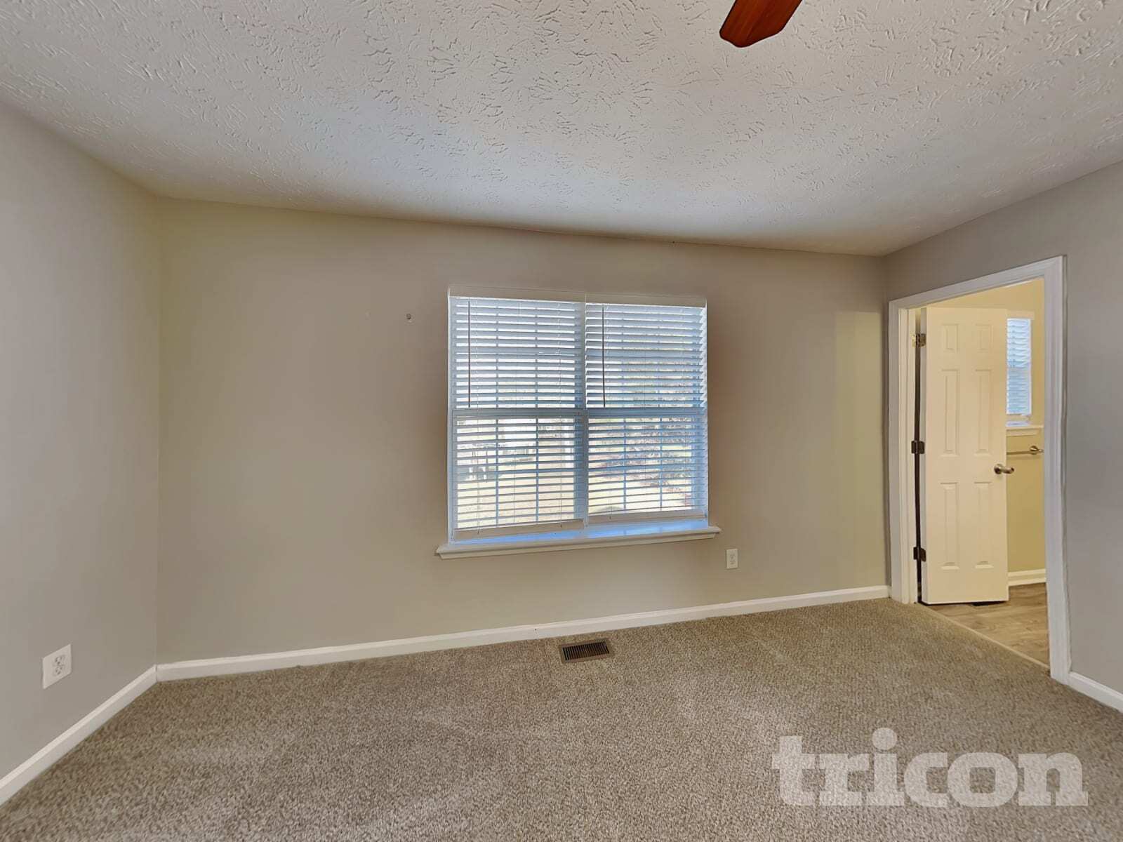 Building Photo - 24 Tanner Dr