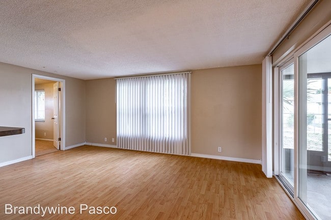 Building Photo - 3 br, 2 bath House - 7613 Christina Lane