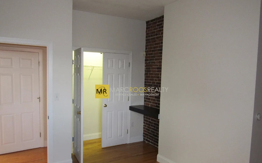 Building Photo - 676 Tremont St