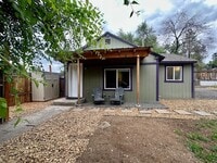 Building Photo - Great one bedroom unit in mid-town!  A must see!