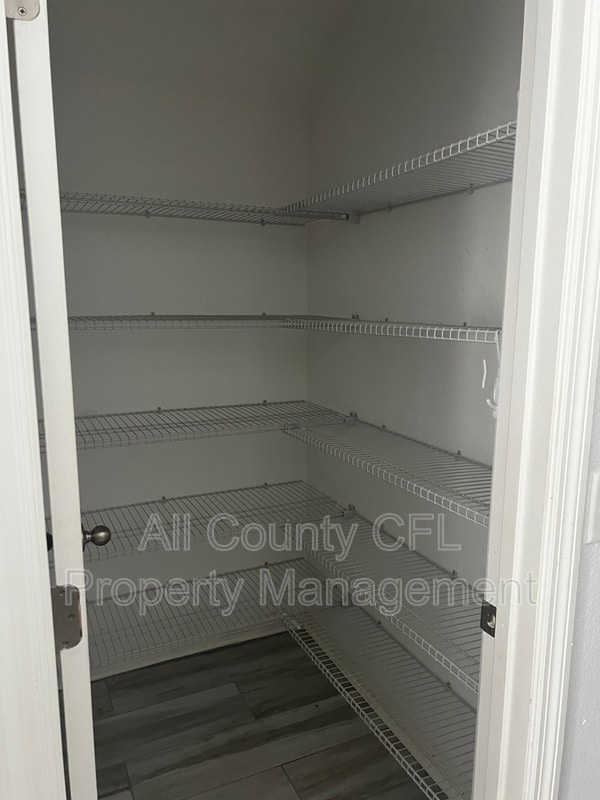 Building Photo - 3920 Saltmarsh Loop