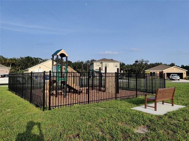Building Photo - 1215 Valley View Ave
