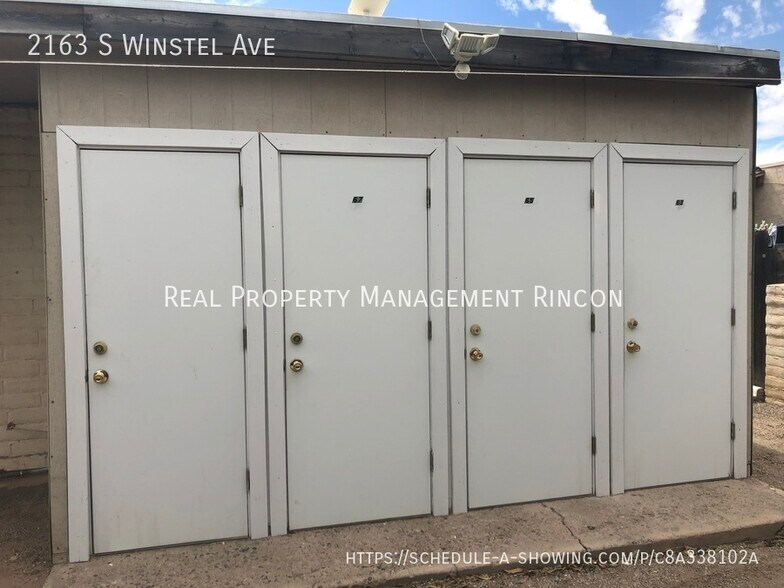 Building Photo - 2163 S Winstel Ave