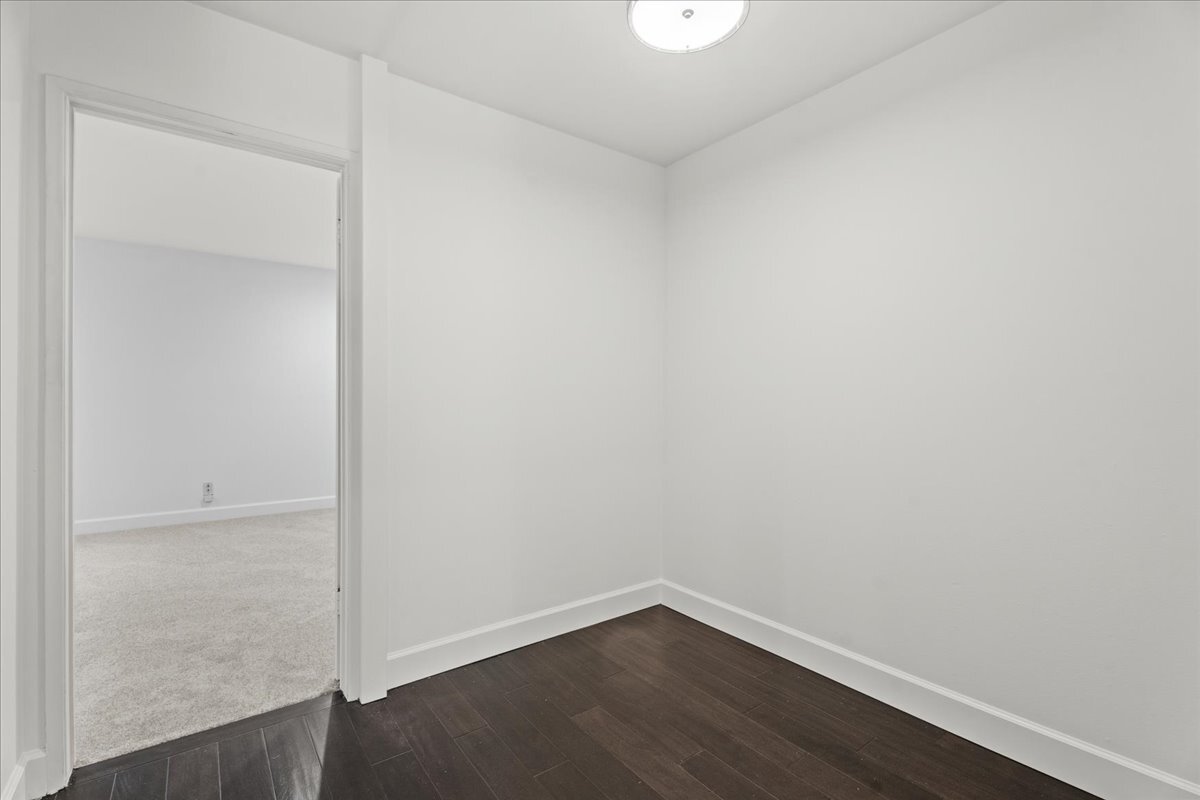bonus room between living room and bedroom - 2311 4th St