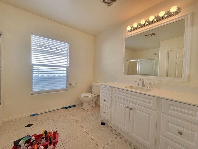 Building Photo - 7614 Hope Valley St