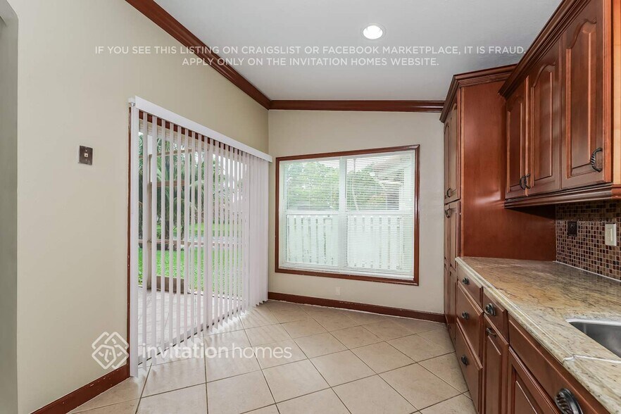 Building Photo - 5636 American Cir