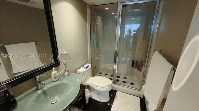 Building Photo - 4010 Galt Ocean Dr