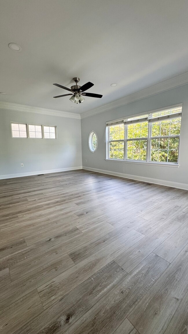 Building Photo - 16510 Bobster Ct