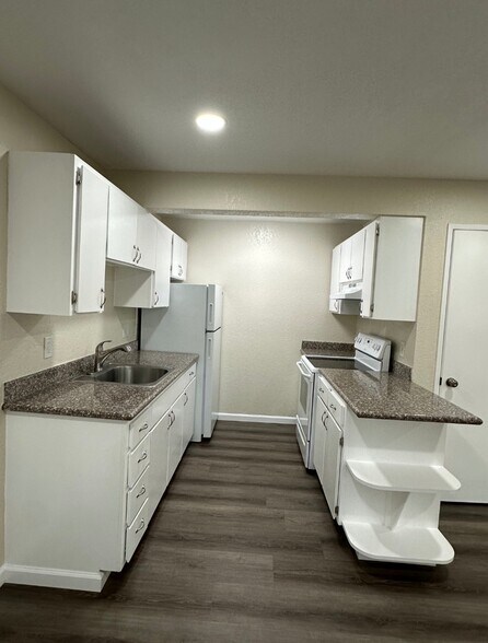 Building Photo - 3142 Grant St