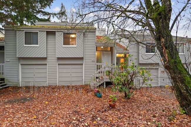 Building Photo - 250 Cervantes Cir